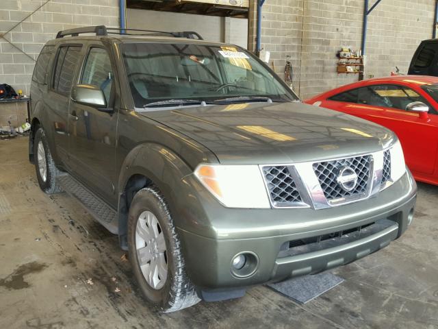 5N1AR18U55C702419 - 2005 NISSAN PATHFINDER GREEN photo 1