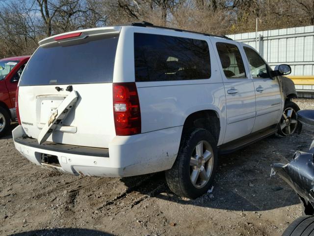 3GNFK16307G108045 - 2007 CHEVROLET SUBURBAN K WHITE photo 4