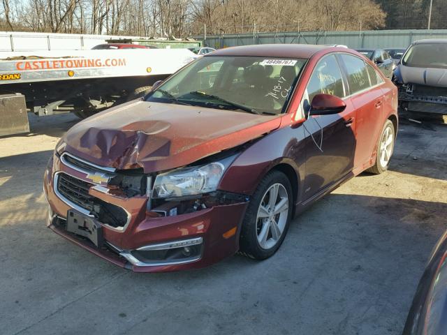 1G1PE5SB3F7118953 - 2015 CHEVROLET CRUZE LT BURGUNDY photo 2