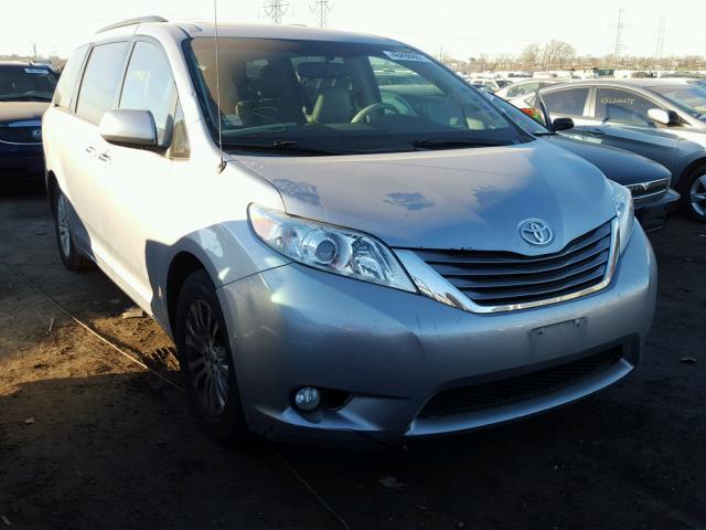 5TDYK3DC6DS289214 - 2013 TOYOTA SIENNA XLE BLUE photo 1