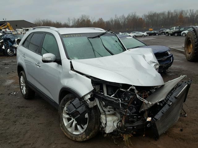 5XYKU3A17BG007496 - 2011 KIA SORENTO EX SILVER photo 1