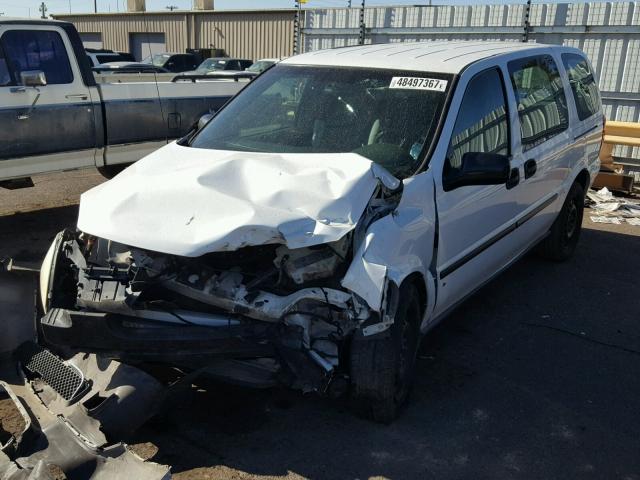 1GBDV13158D186303 - 2008 CHEVROLET UPLANDER I WHITE photo 2