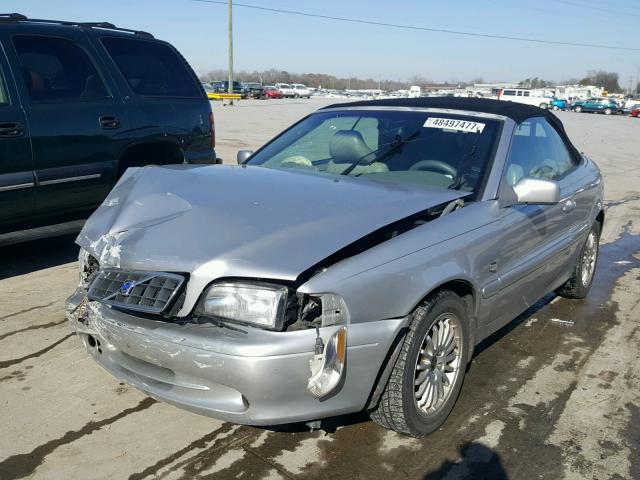 YV1NC63D93J035675 - 2003 VOLVO C70 LPT SILVER photo 2