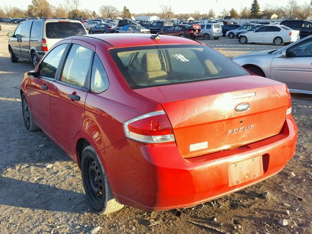 1FAHP34N38W234105 - 2008 FORD FOCUS S/SE RED photo 3