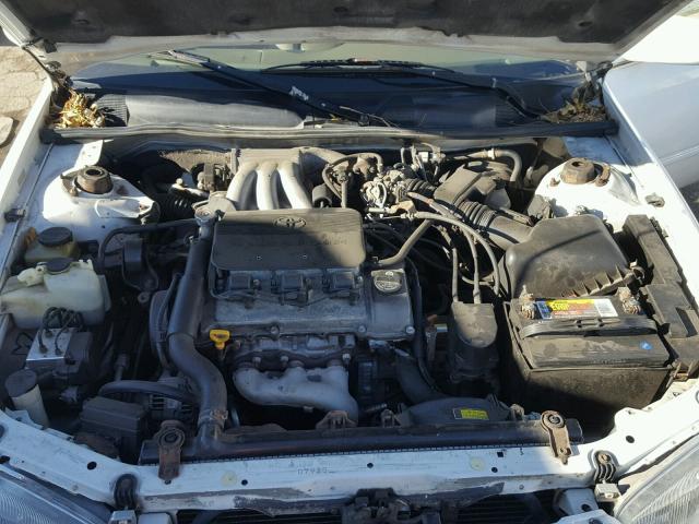 4T1BF22K4VU024153 - 1997 TOYOTA CAMRY CE WHITE photo 7