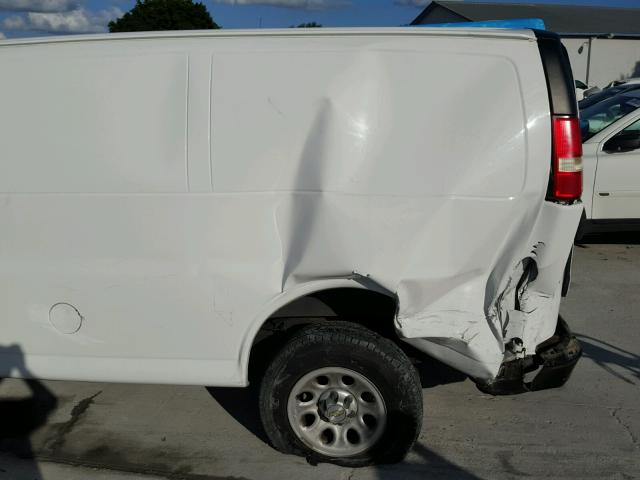 1GCUGADX3A1109414 - 2010 CHEVROLET EXPRESS G1 WHITE photo 9