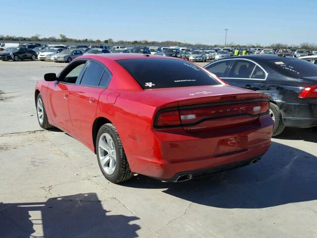 2B3CL3CG1BH517015 - 2011 DODGE CHARGER RED photo 3