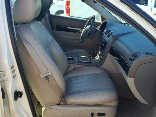 1LNHM86S34Y643461 - 2004 LINCOLN LS WHITE photo 5