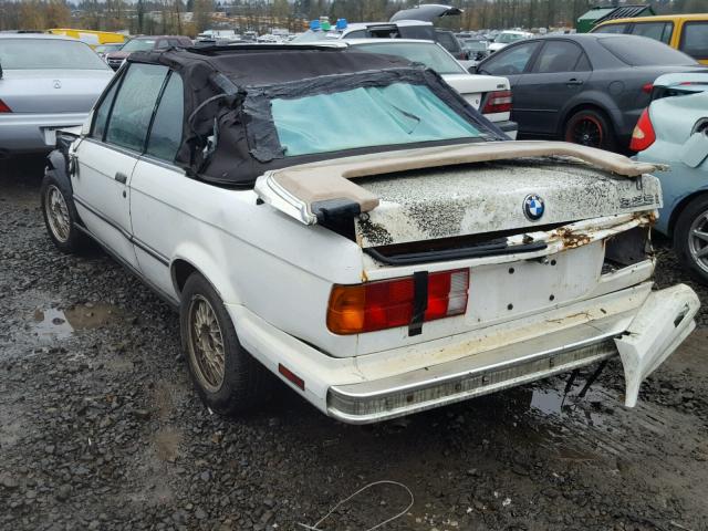 WBABB2301KEC19159 - 1989 BMW 325 I AUTO WHITE photo 3