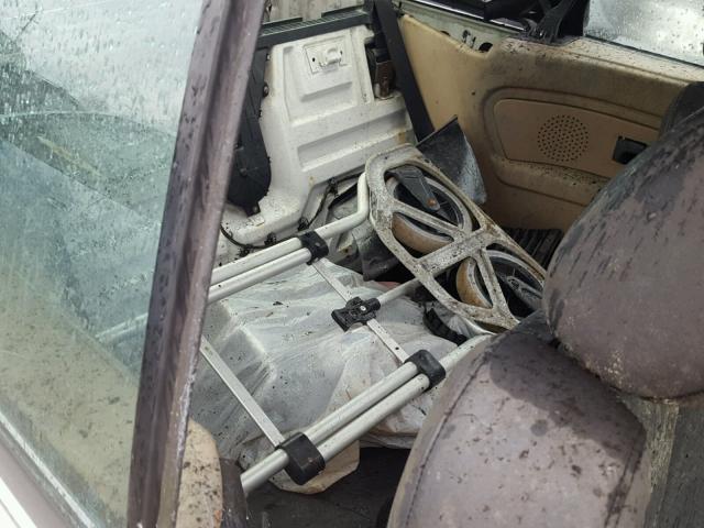 WBABB2301KEC19159 - 1989 BMW 325 I AUTO WHITE photo 6