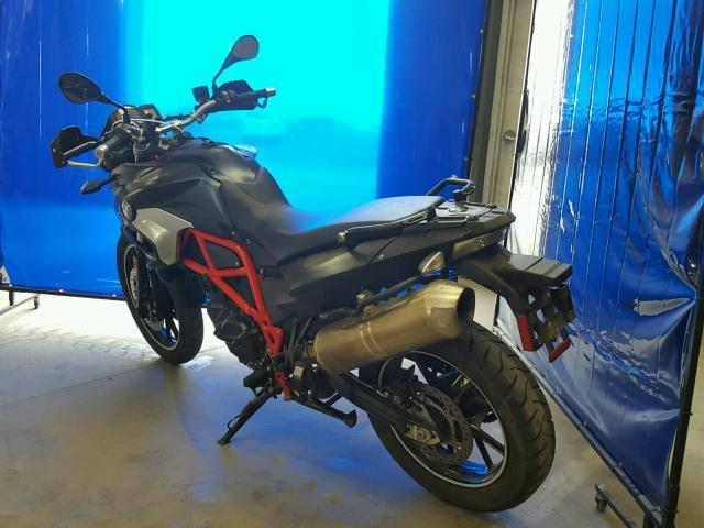 WB10B1608HZ317553 - 2017 BMW F700 GS BLACK photo 3