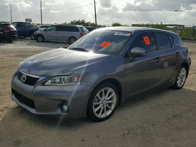 JTHKD5BH7C2050706 - 2012 LEXUS CT 200 GRAY photo 2