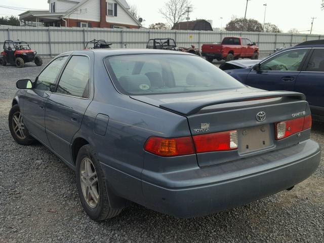 JT2BF22K110297825 - 2001 TOYOTA CAMRY CE BLUE photo 3