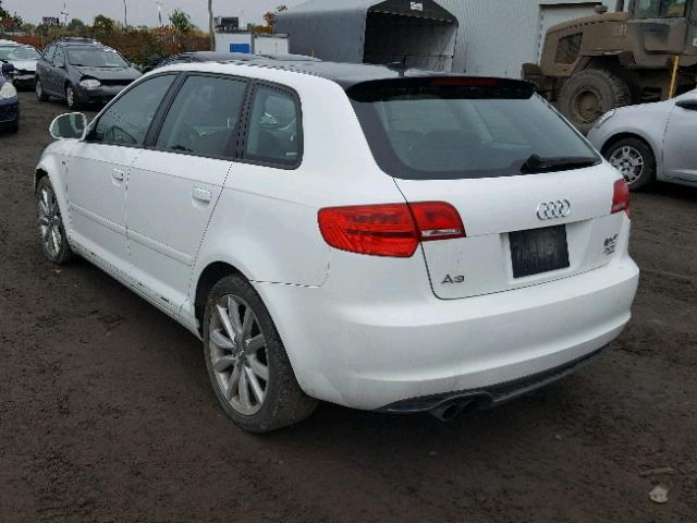 WAUKF68P19A072258 - 2009 AUDI A3 2.0T QU WHITE photo 3