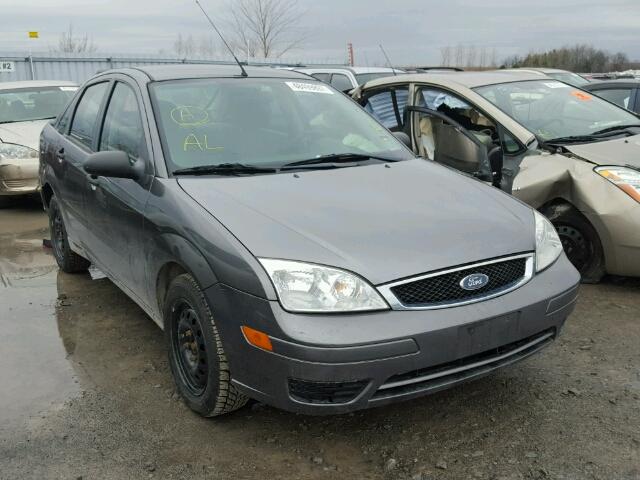 1FAFP34N47W337300 - 2007 FORD FOCUS ZX4 GRAY photo 1