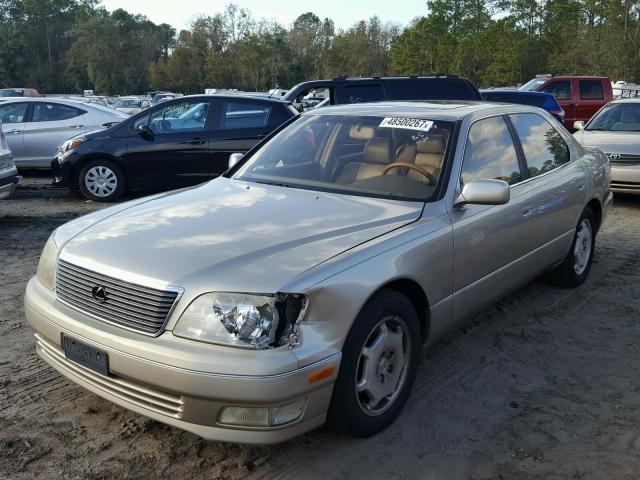 JT8BH28F8Y0180876 - 2000 LEXUS LS 400 GOLD photo 2