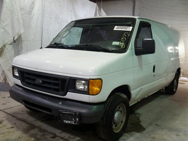 1FTRE14W26HA38871 - 2006 FORD ECONOLINE WHITE photo 2