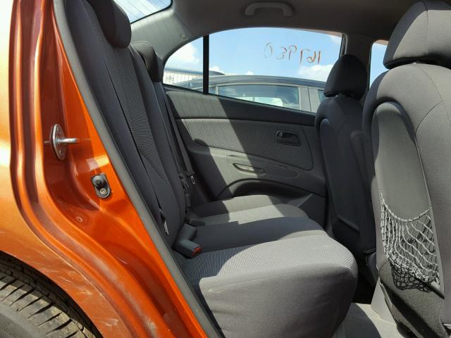 KNADE223496533370 - 2009 KIA RIO BASE ORANGE photo 6