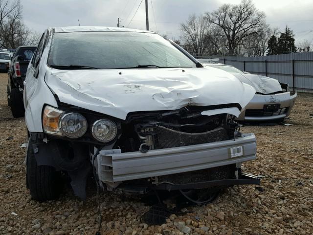 1G1JD6SHXC4128234 - 2012 CHEVROLET SONIC LT WHITE photo 9