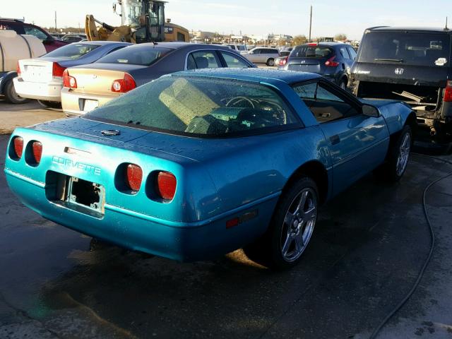 1G1YY23P5P5102514 - 1993 CHEVROLET CORVETTE BLUE photo 4