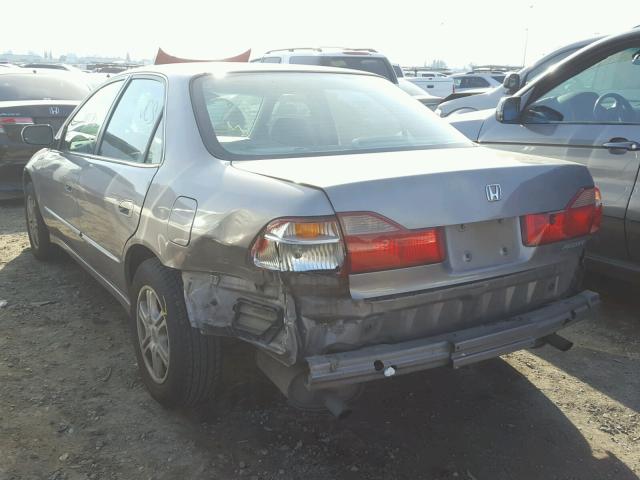 1HGCG1654YA088379 - 2000 HONDA ACCORD EX GRAY photo 3