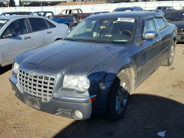 2C3LA63H56H200394 - 2006 CHRYSLER 300C GRAY photo 2