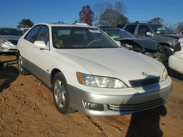 JT8BF28G0Y5096908 - 2000 LEXUS ES 300 WHITE photo 1