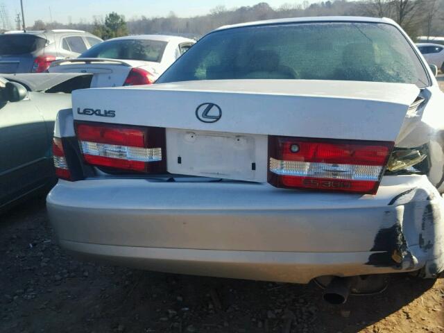 JT8BF28G0Y5096908 - 2000 LEXUS ES 300 WHITE photo 9