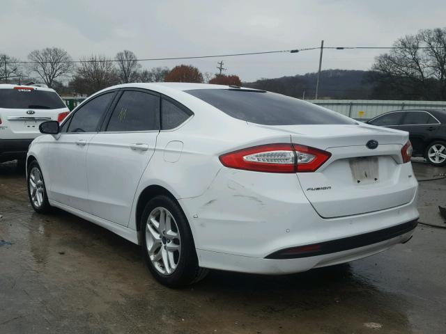 3FA6P0H72GR243638 - 2016 FORD FUSION SE WHITE photo 3