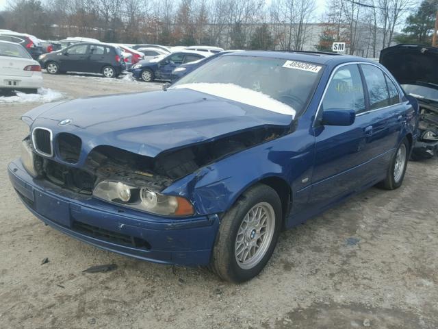 WBADT43422GZ98822 - 2002 BMW 525 I AUTO BLUE photo 2