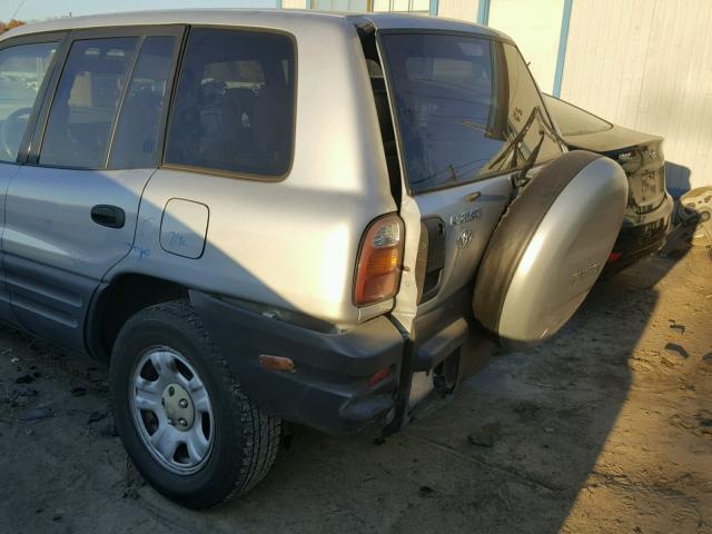 JT3GP10V3W7039729 - 1998 TOYOTA RAV4 SILVER photo 9