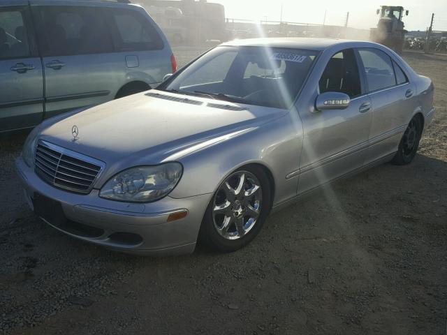 WDBNG83J66A483936 - 2006 MERCEDES-BENZ S 430 4MAT GRAY photo 2