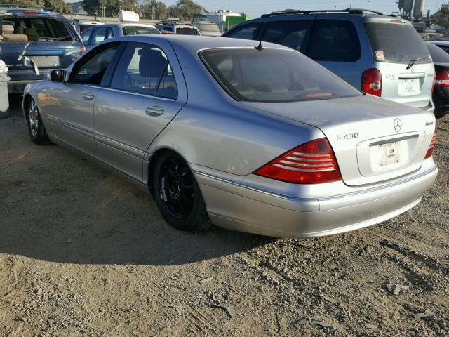 WDBNG83J66A483936 - 2006 MERCEDES-BENZ S 430 4MAT GRAY photo 3