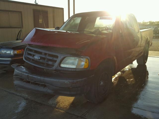 2FTRX17W23CA40533 - 2003 FORD F150 RED photo 2