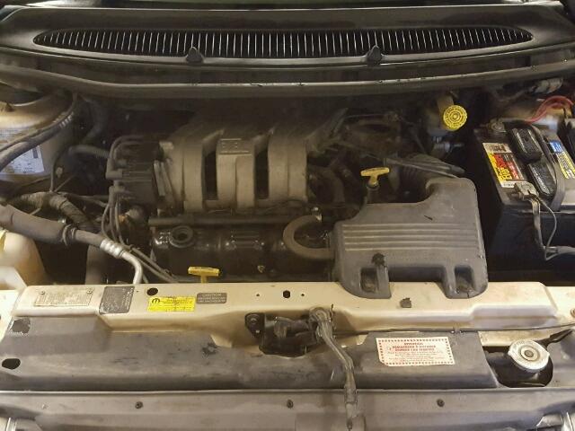 1C4GP64L6XB541196 - 1999 CHRYSLER TOWN & COU GOLD photo 7
