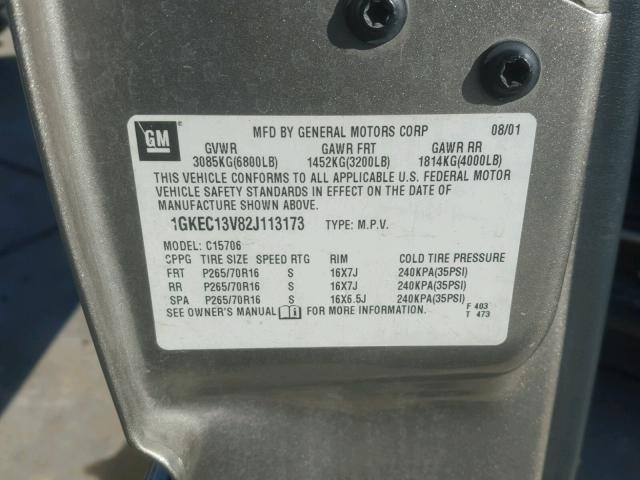 1GKEC13V82J113173 - 2002 GMC YUKON SILVER photo 10