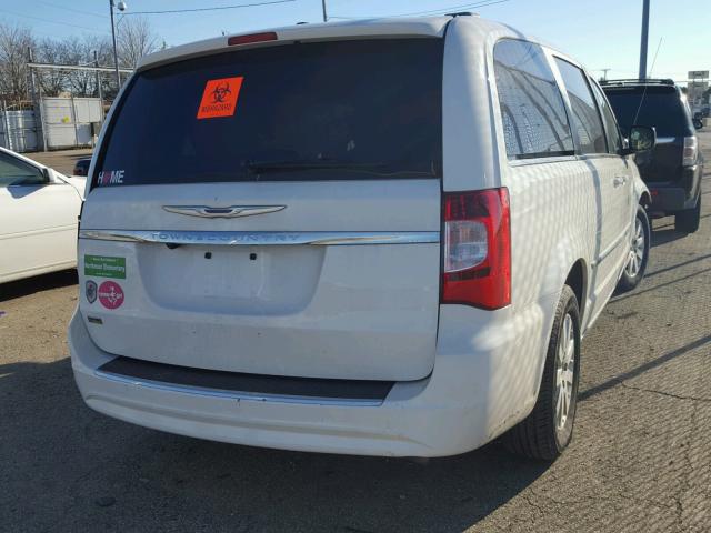 2C4RC1BG4DR674839 - 2013 CHRYSLER TOWN & COU WHITE photo 4