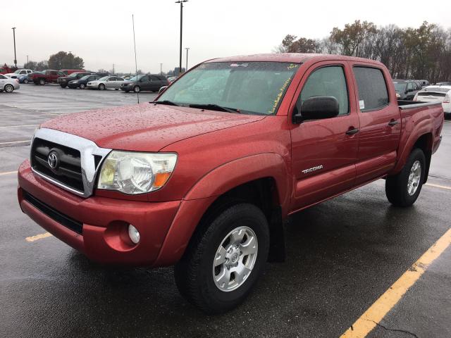 5TELU42N18Z513240 - 2008 TOYOTA TACOMA DOU RED photo 2