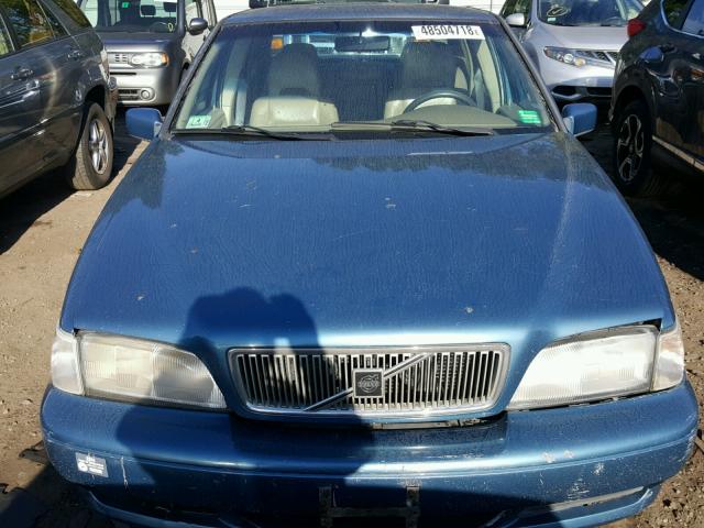 YV1LS5532W1423330 - 1998 VOLVO S70 BLUE photo 9