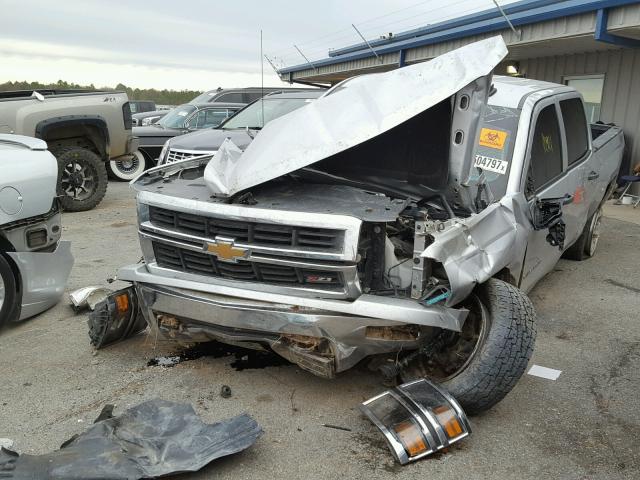 3GCUKREC6EG150524 - 2014 CHEVROLET SILVERADO SILVER photo 2