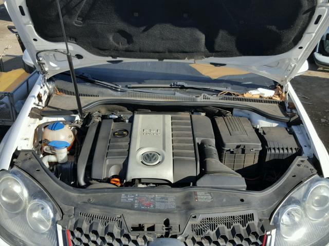 WVWEV71K67W260071 - 2007 VOLKSWAGEN NEW GTI WHITE photo 7