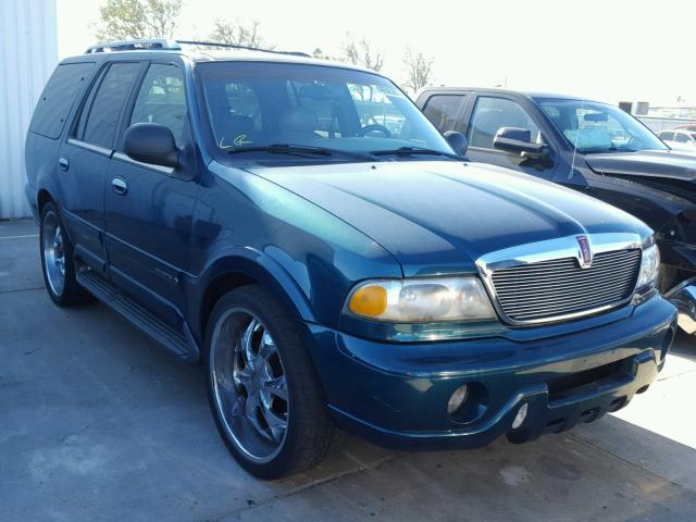 5LMRU27L4WLJ43511 - 1998 LINCOLN NAVIGATOR GREEN photo 1