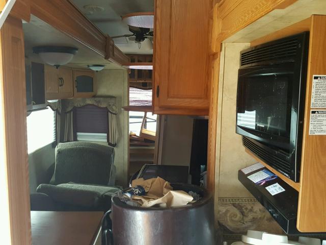 4YDF3662084703712 - 2008 KEYSTONE MONTANA WHITE photo 6