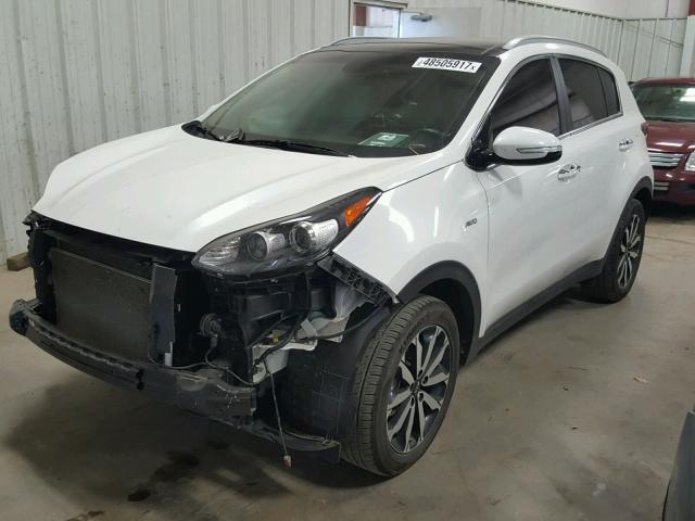 KNDPNCAC4H7205057 - 2017 KIA SPORTAGE E WHITE photo 2