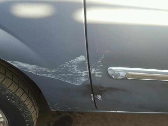 2A4GP54L56R868712 - 2006 CHRYSLER TOWN & COU BLUE photo 9