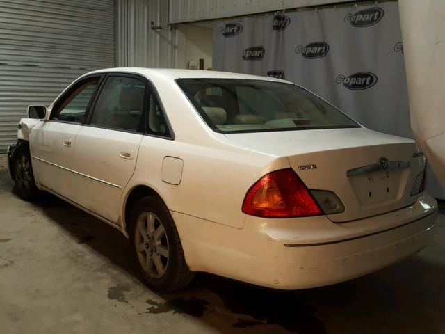 4T1BF28B41U189718 - 2001 TOYOTA AVALON XL WHITE photo 3