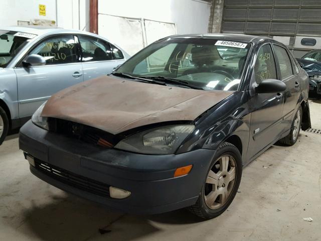 1FAFP38333W247235 - 2003 FORD FOCUS ZTS BLACK photo 2