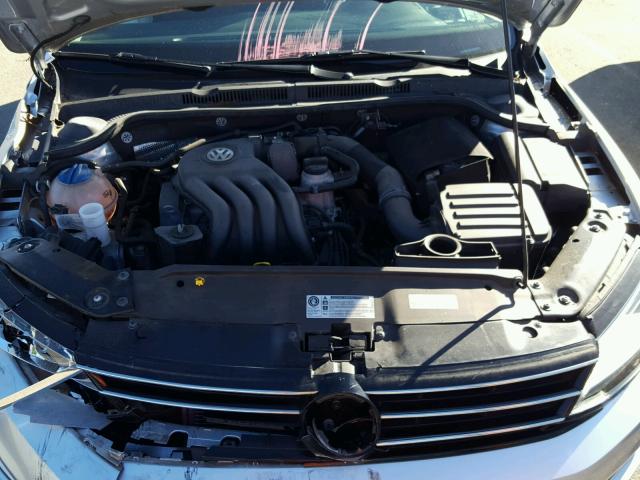 3VW2K7AJ1FM243208 - 2015 VOLKSWAGEN JETTA BASE SILVER photo 7