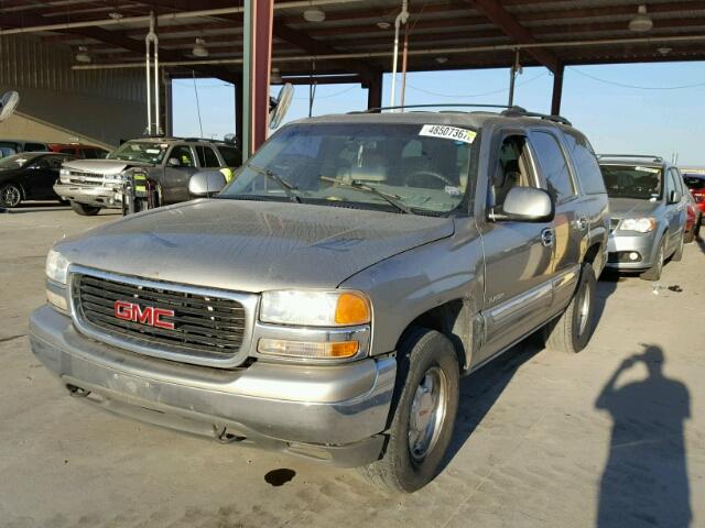 1GKEK13T2YJ154103 - 2000 GMC YUKON BEIGE photo 2