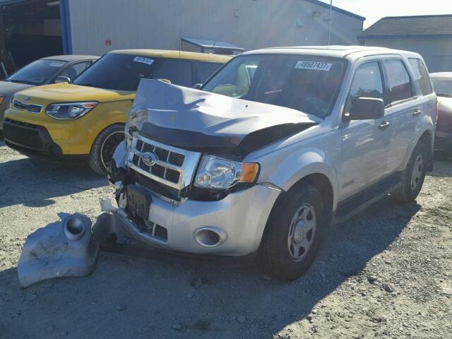 1FMCU02Z48KC23019 - 2008 FORD ESCAPE XLS SILVER photo 2